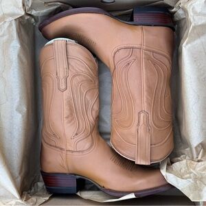Tecovas Desert Cartwright DISCONTINUED 10.5 brand new !